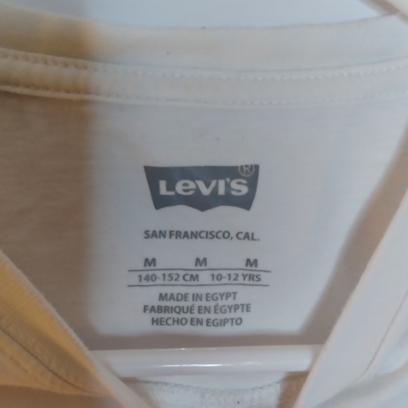 Levi's multi colour horses graphics down sleeve and front chest graphic shirt - Picture 4 of 6